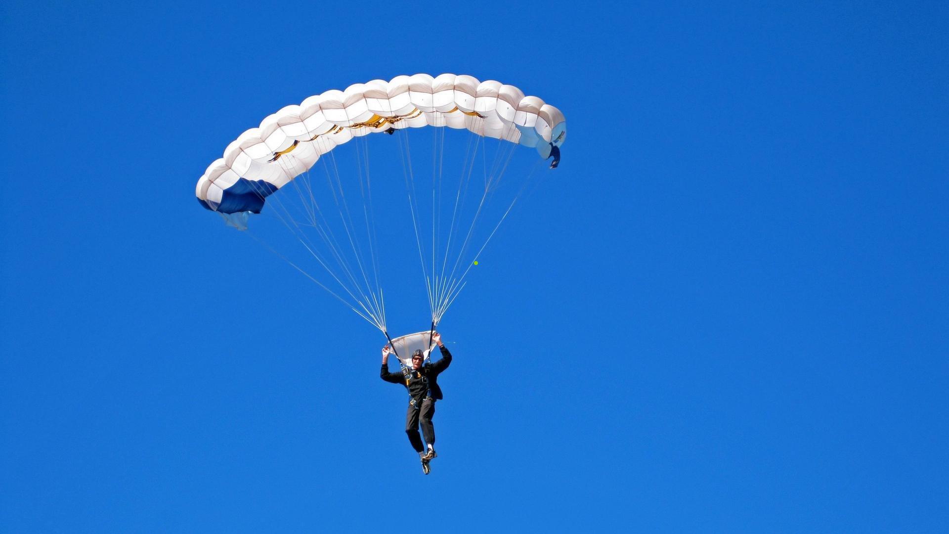 杰弗森点出美国男篮内线关键拼图，奎因的独有特质或成国家队重振荣耀核心