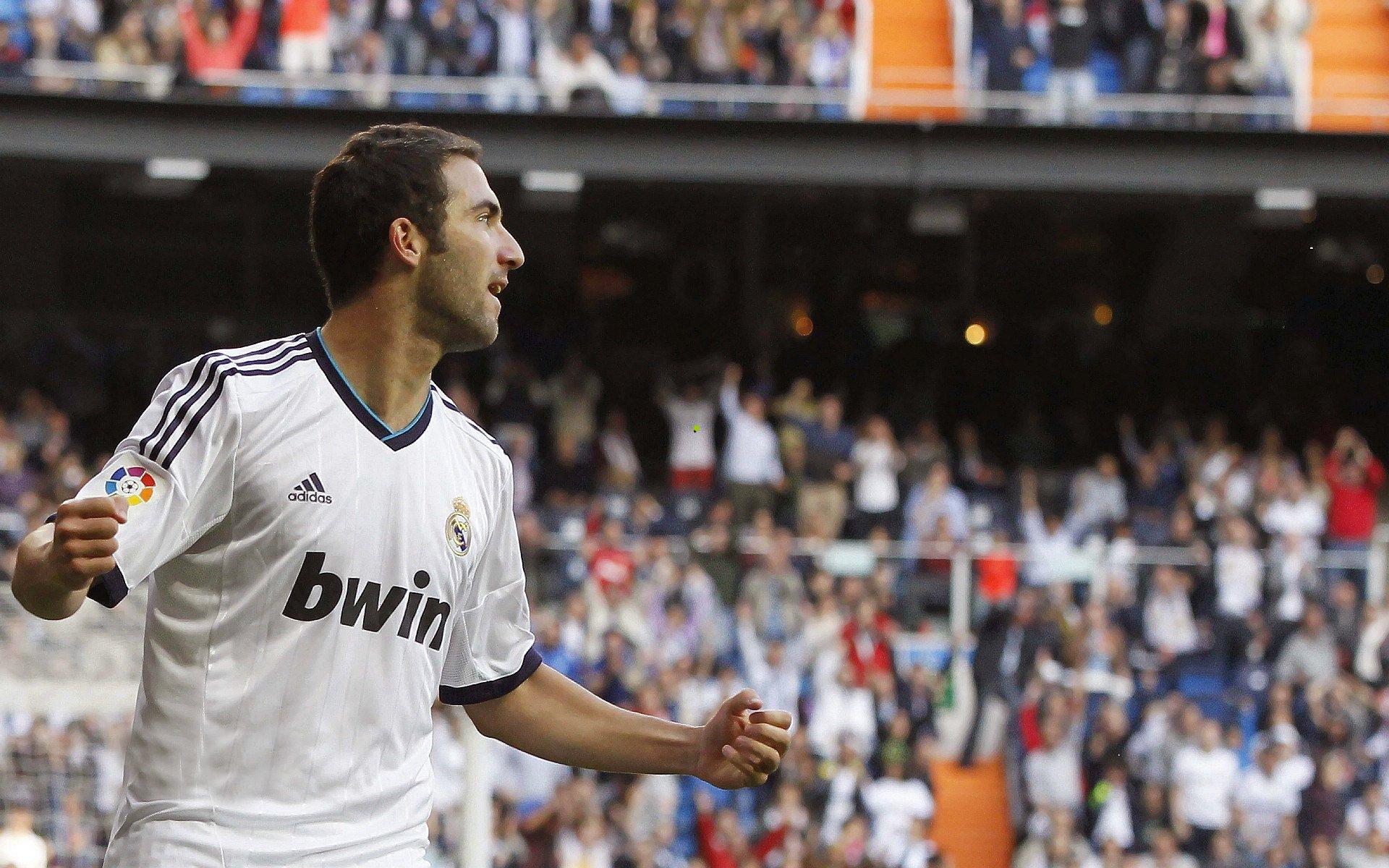 沙特国家队主教练阿尔及利亚执教传闻甚嚣尘上，双方足协齐声否认